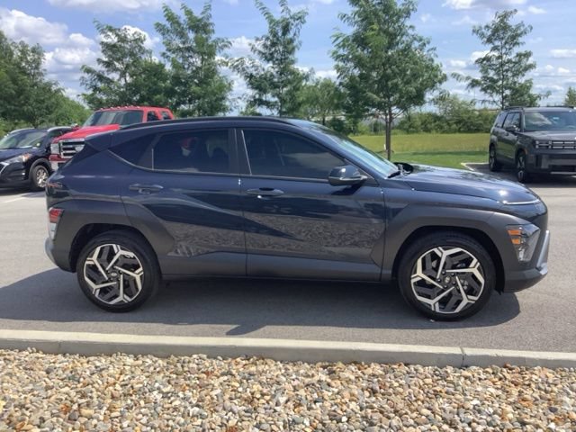 Used 2026 Hyundai Kona SEL Premium FWD image 4