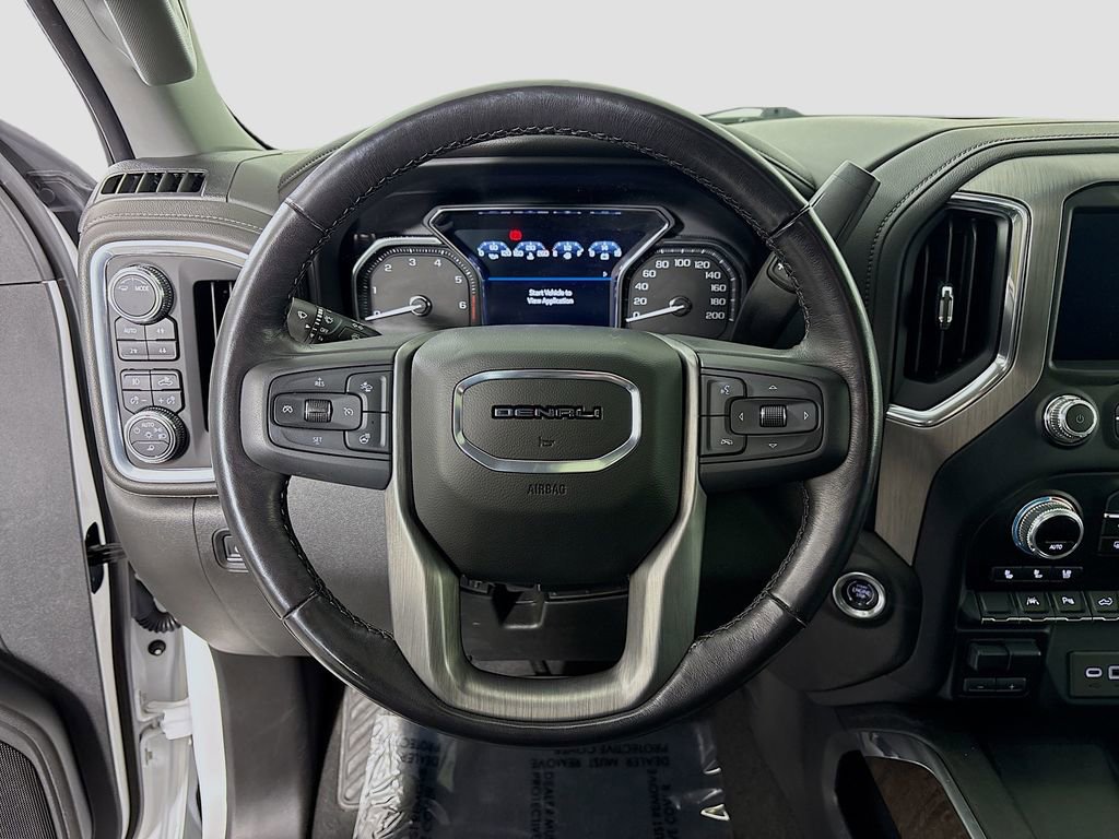 Used 2022 GMC Sierra 1500 Denali w/ Denali Premium Package AWD/4WD image 13