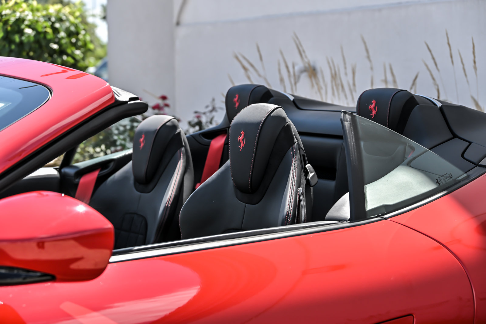 Used 2024 Ferrari Roma Spider RWD image 11