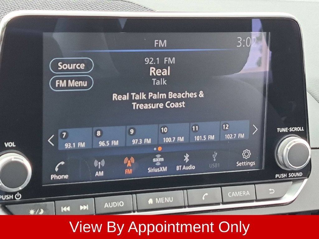 Used 2025 Nissan Altima 2.5 SV FWD image 18