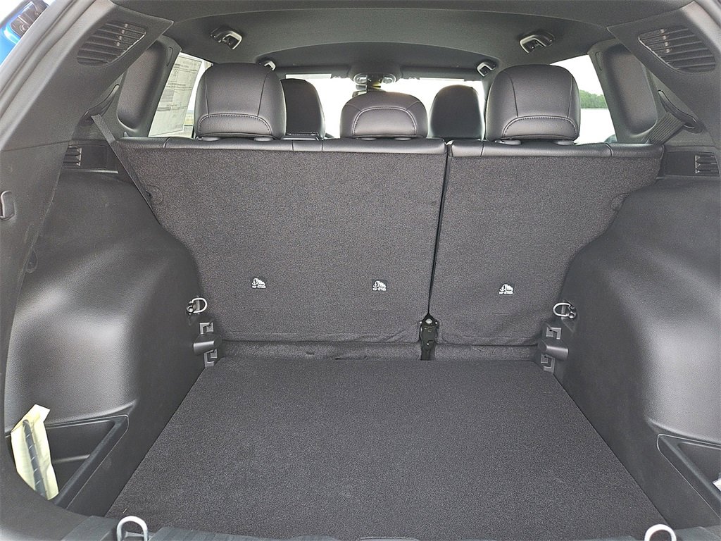 New 2026 Jeep Compass Latitude image 10