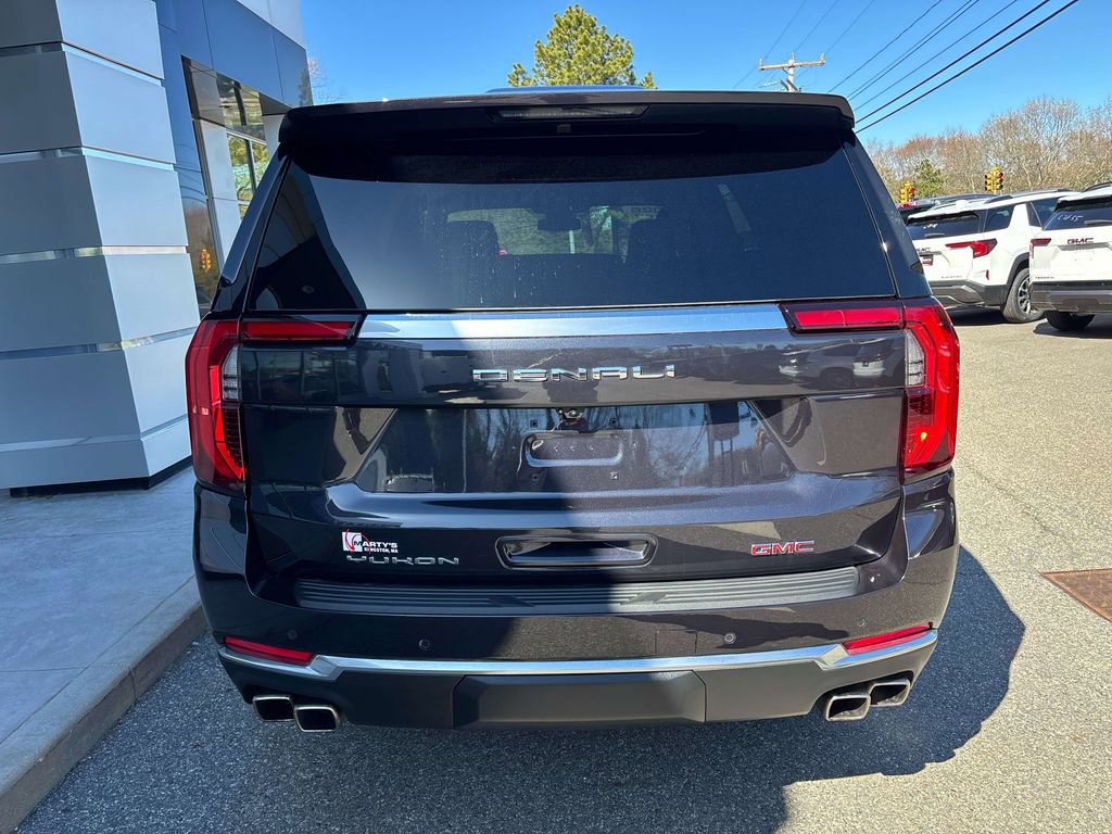 Used 2026 GMC Yukon Denali AWD/4WD image 5