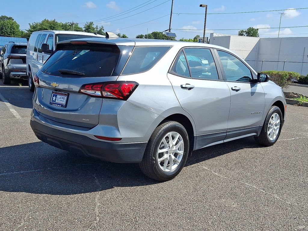 Used 2024 Chevrolet Equinox LS w/ LPO, Floor Liner Package image 12