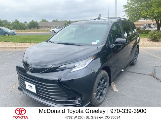 New 2026 Toyota Sienna XLE Woodland Edition
