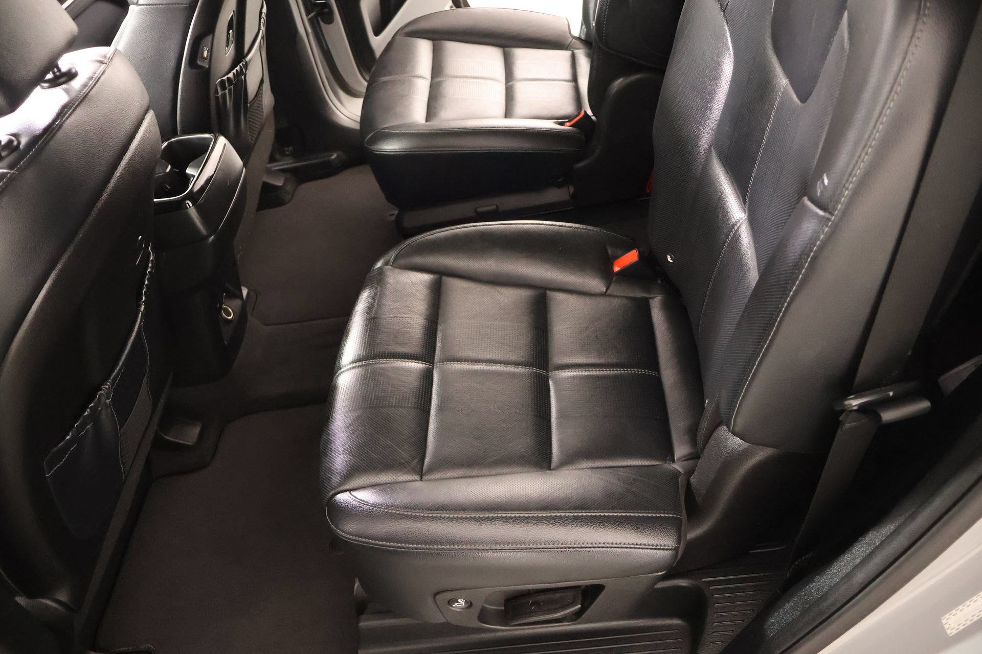 Used 2022 Kia Telluride EX w/ EX Premium Package AWD/4WD image 13