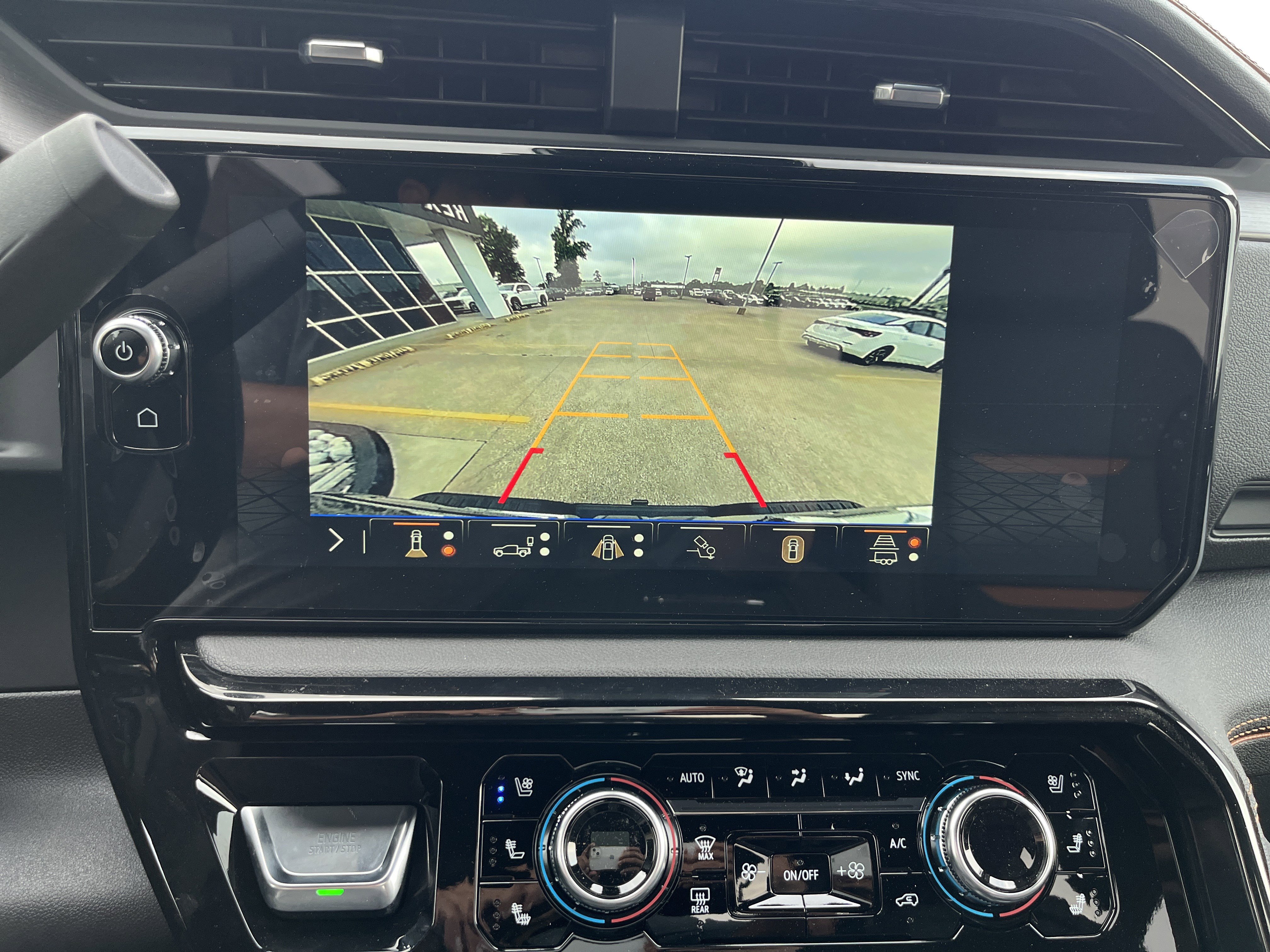 New 2026 GMC Sierra 2500 AT4 w/ AT4 Premium Plus Package image 6