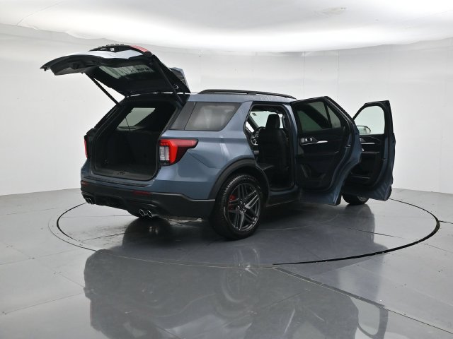 Certified 2025 Ford Explorer ST w/ Sun And Sound Package AWD/4WD image 54