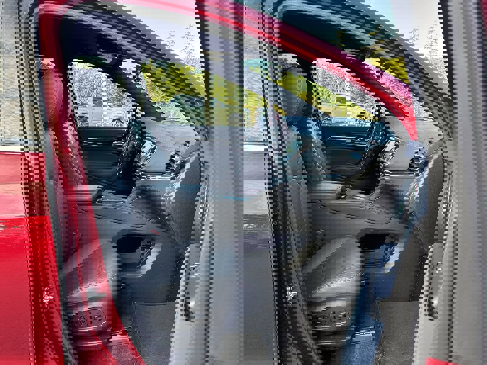 Certified 2024 Buick Enclave Premium image 32