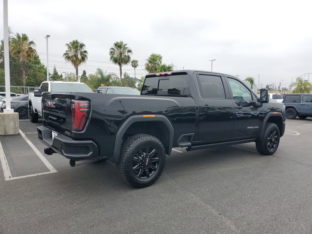 New 2026 GMC Sierra 2500 AT4 w/ AT4 Premium Plus Package AWD/4WD image 4