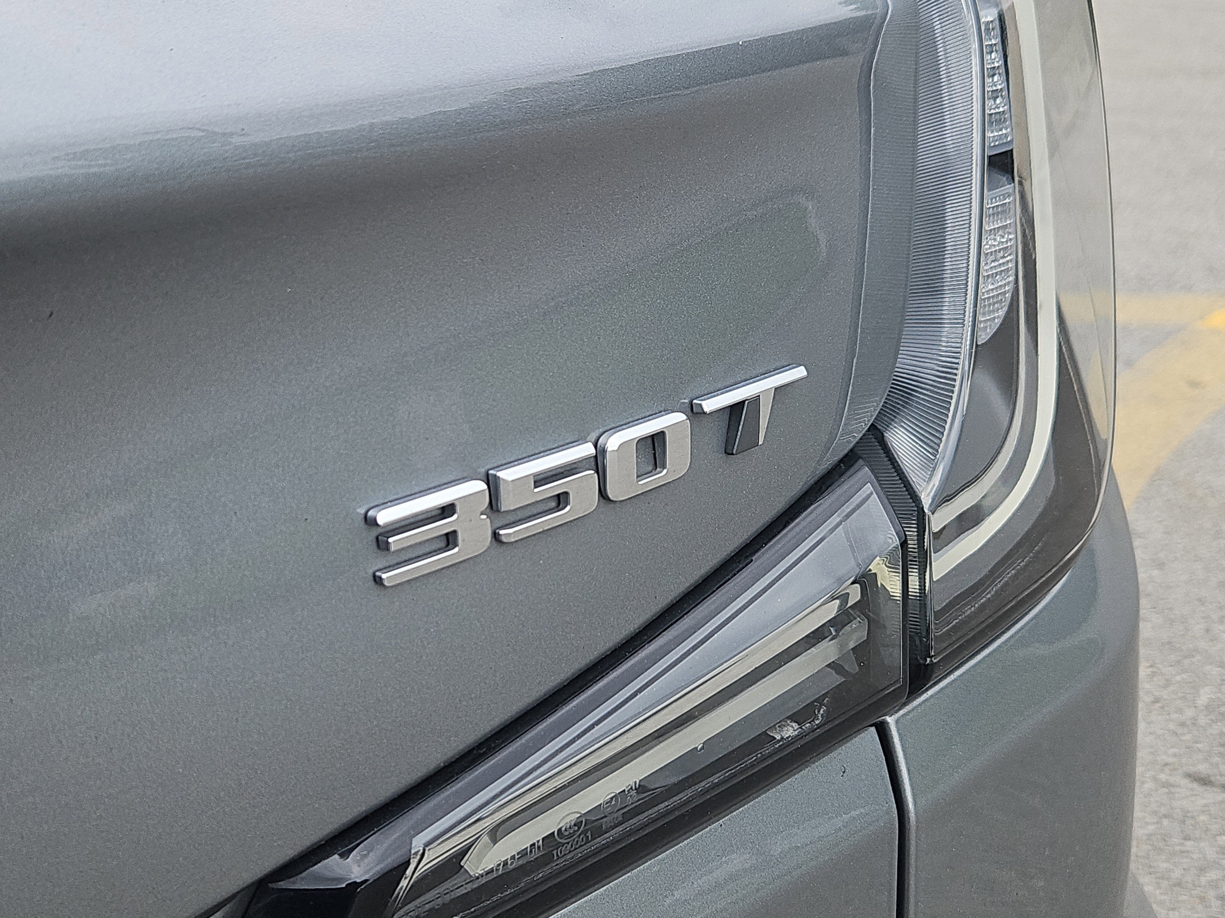 Used 2024 Cadillac XT4 Sport AWD/4WD image 5