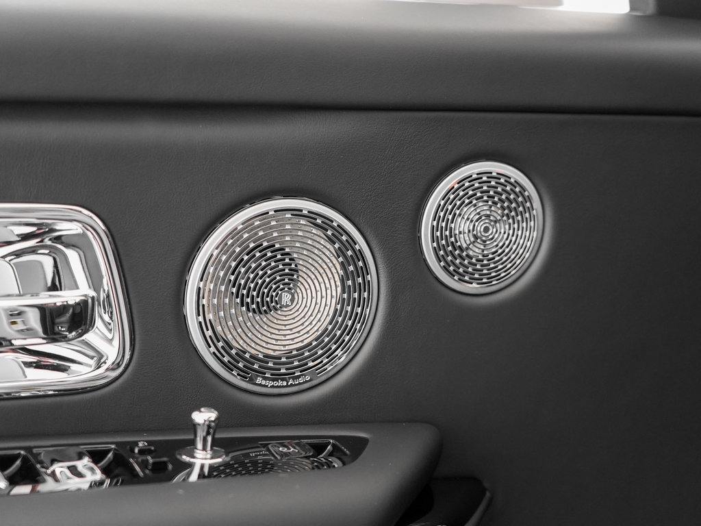 Certified 2024 Rolls-Royce Cullinan AWD/4WD image 14