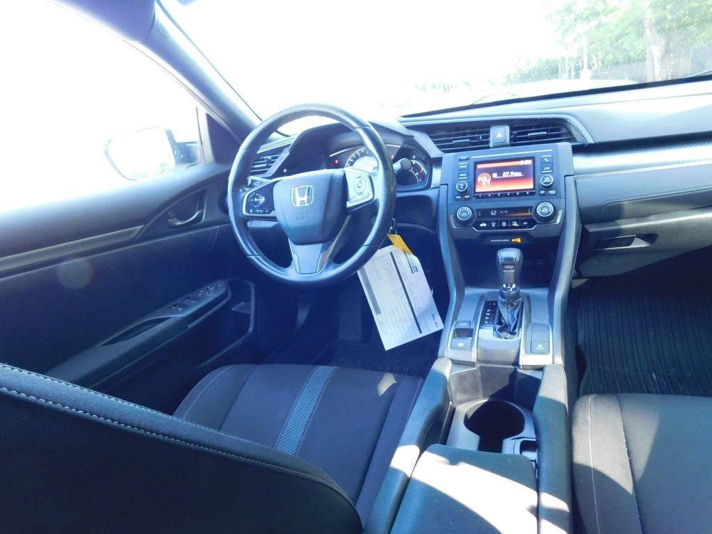 Used 2018 Honda Civic Sport image 6