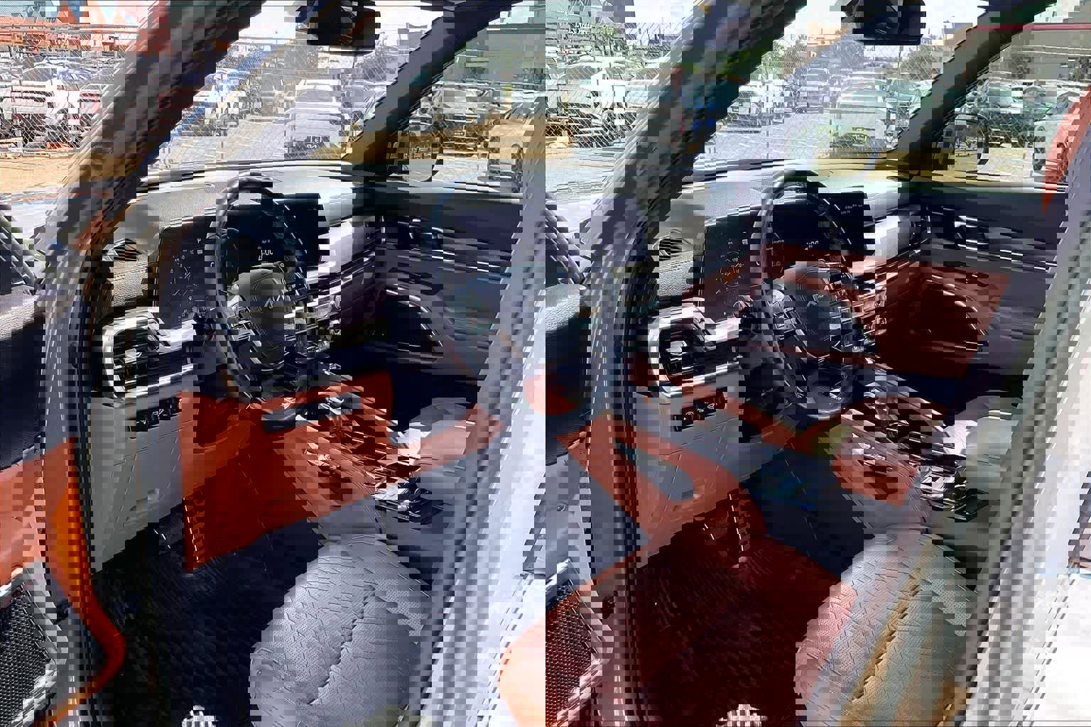 Certified 2024 Kia Telluride SX X-Pro image 2