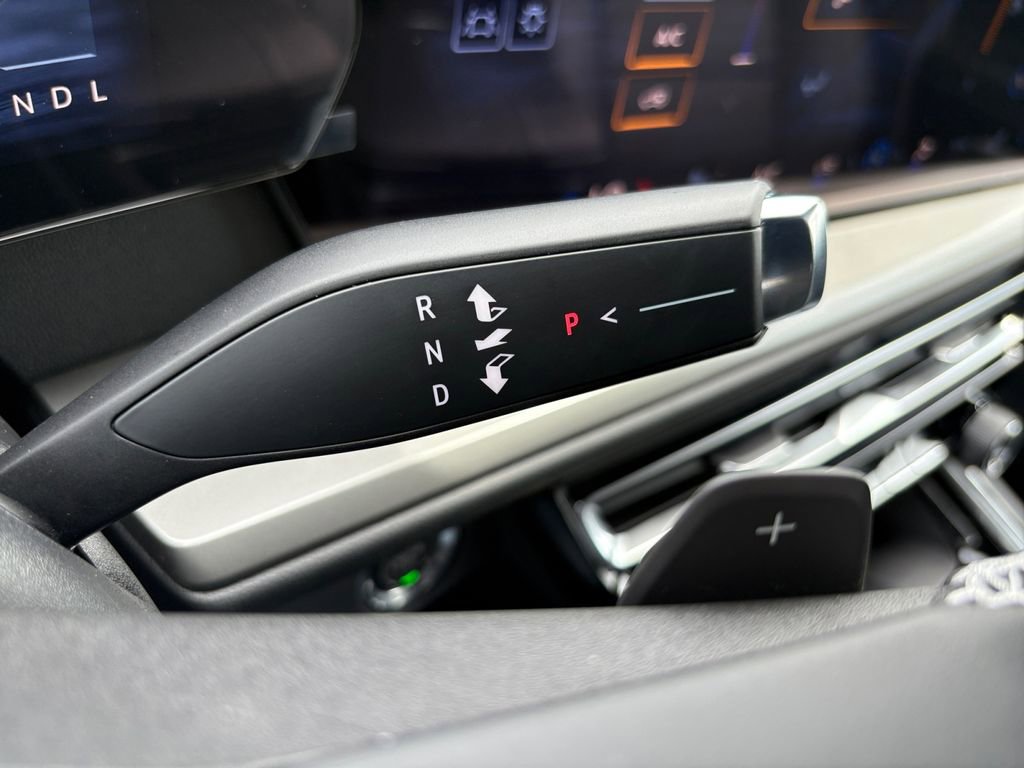 New 2026 Chevrolet Traverse LT w/ Enhanced Driving Package FWD image 34