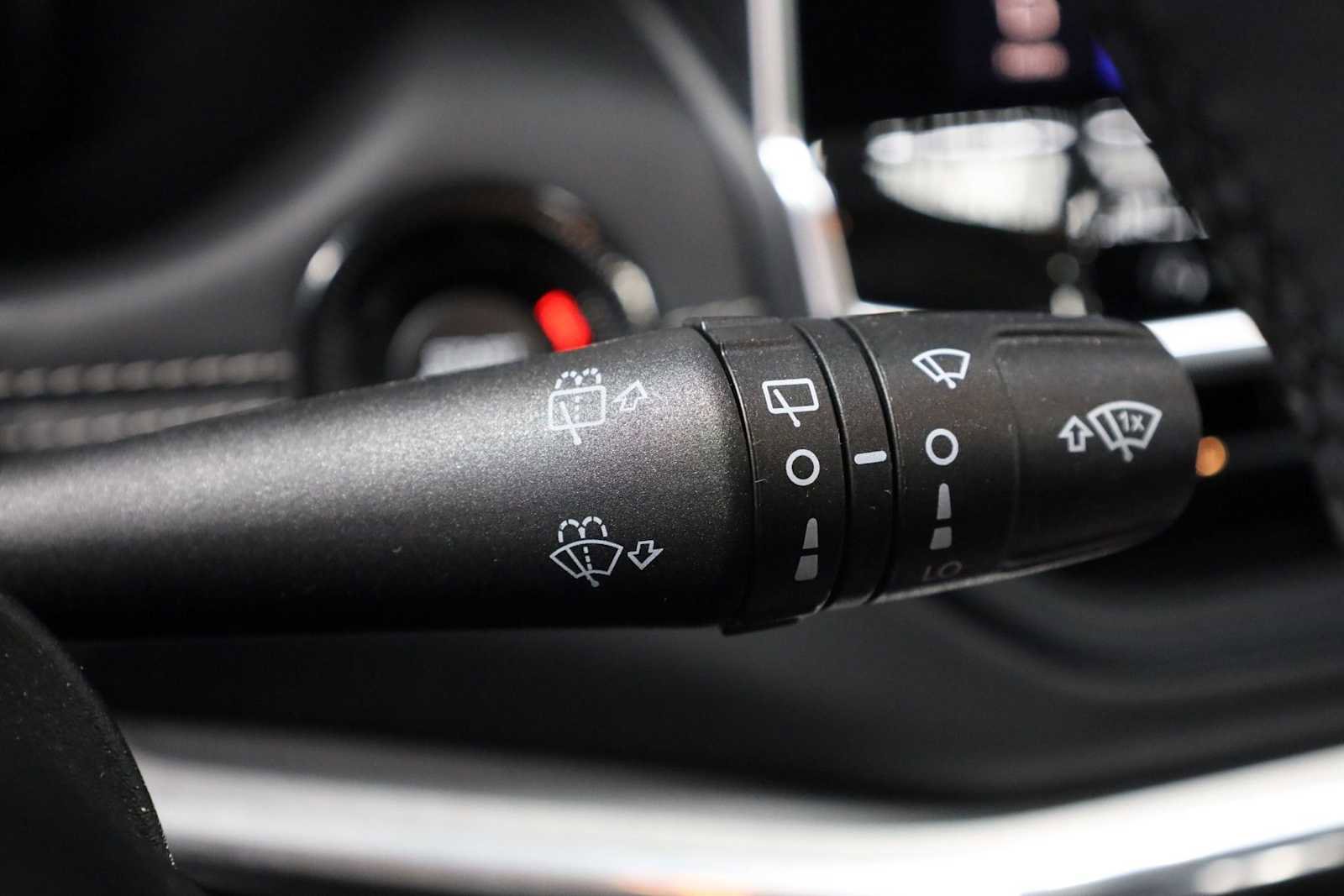 Used 2023 Jeep Compass High Altitude image 28