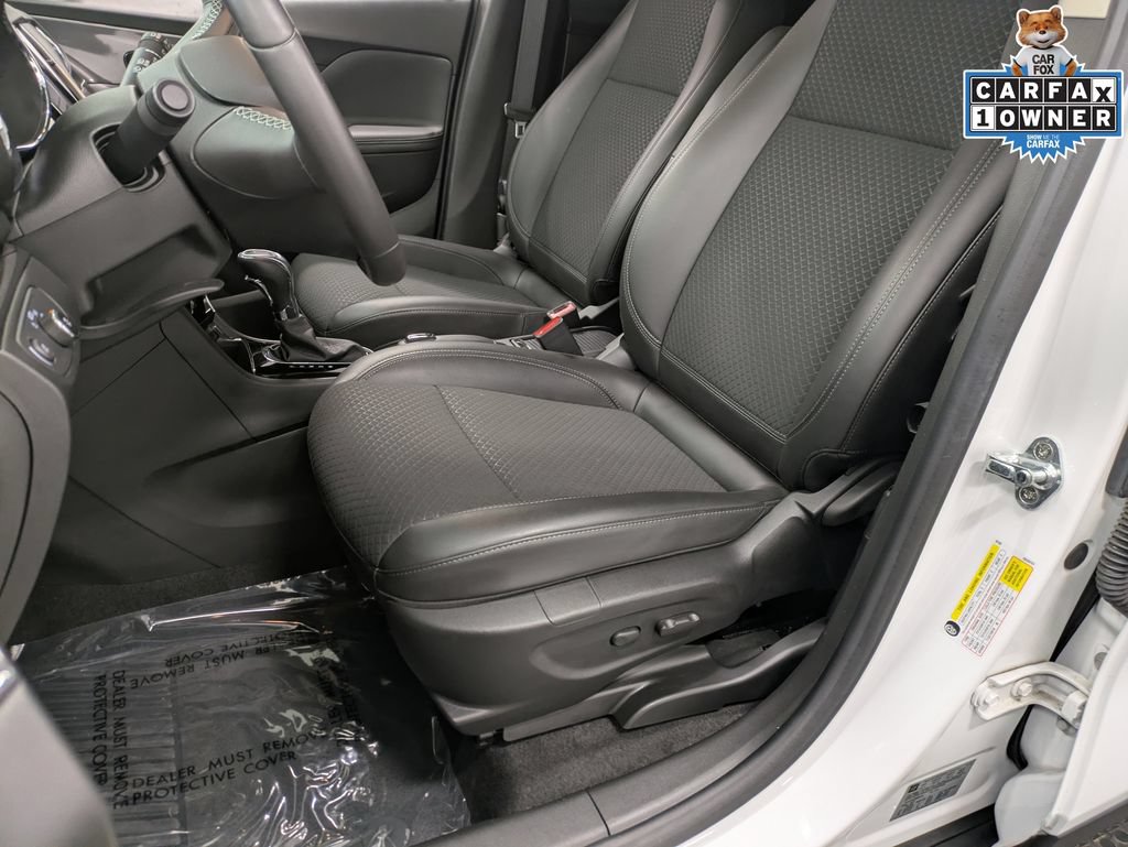 Used 2022 Buick Encore Preferred w/ Safety Package AWD/4WD image 10