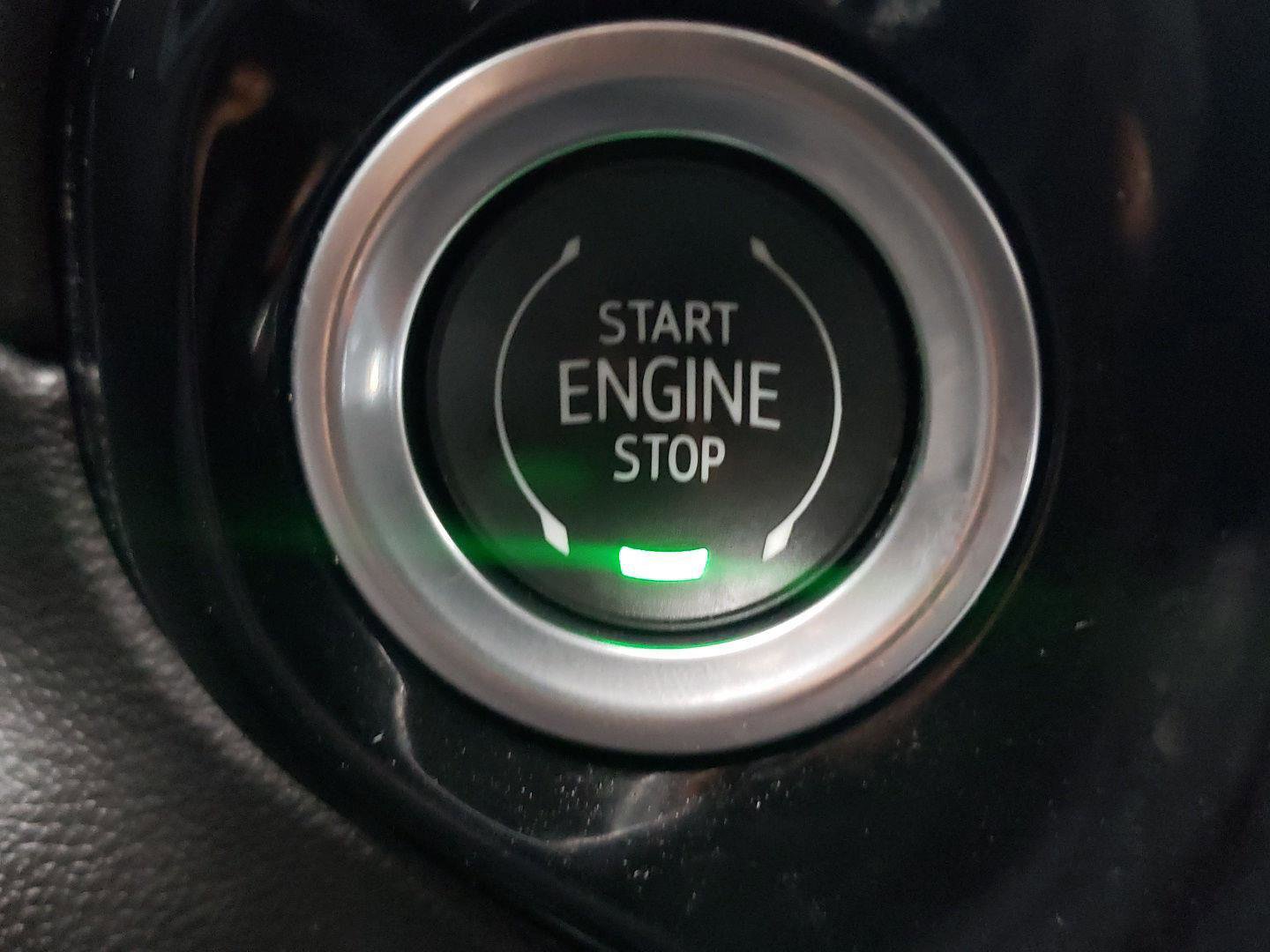 Used 2024 GMC Sierra 2500 SLT w/ SLT Premium Package image 19