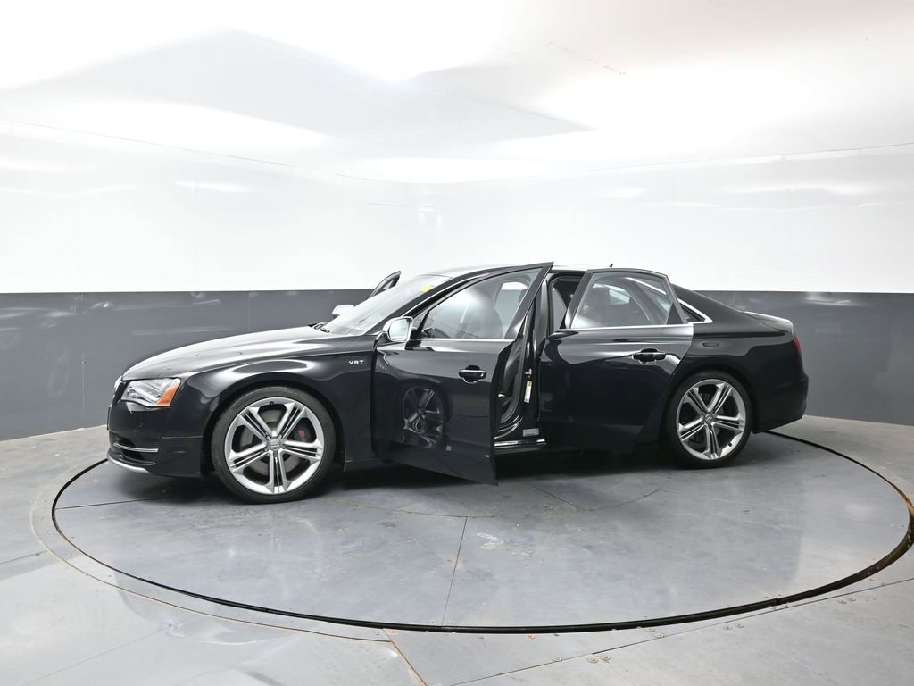 Used 2014 Audi S8 AWD/4WD image 63