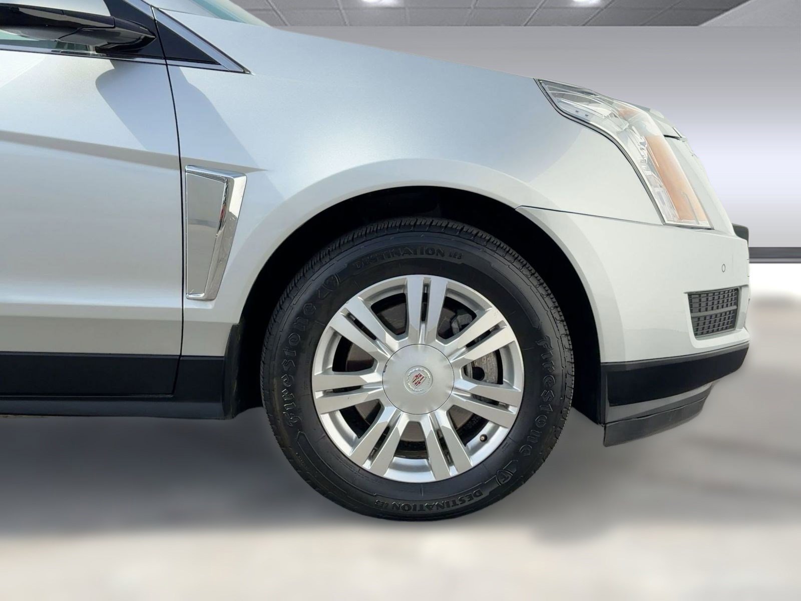 Used 2014 Cadillac SRX Luxury w/ Driver Awareness Package image 10
