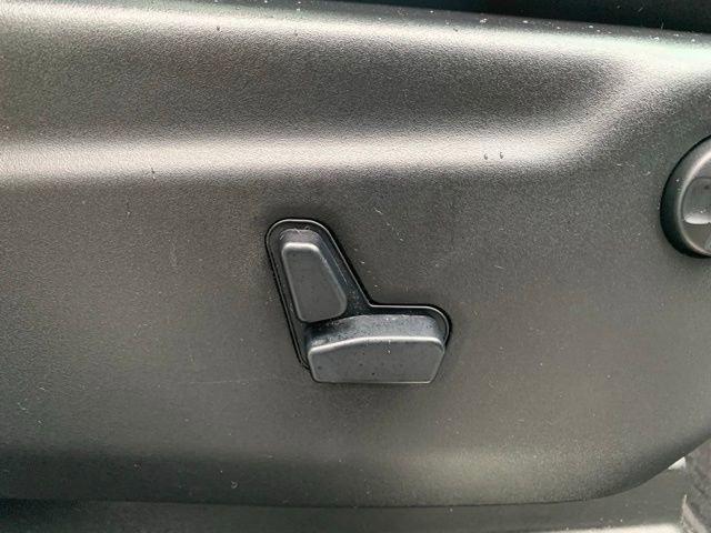 Used 2020 Dodge Durango Citadel w/ Technology Group image 16