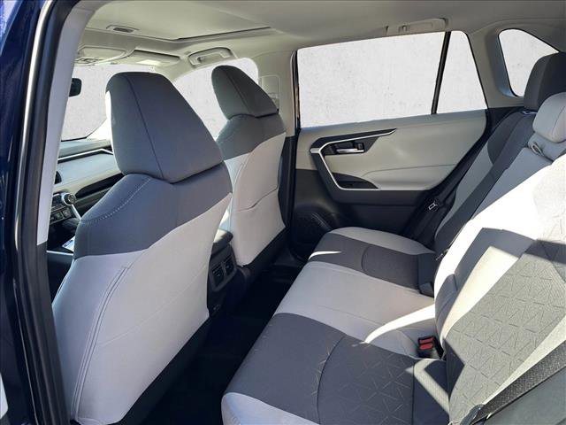 Used 2025 Toyota RAV4 XLE w/ Convenience Package image 9
