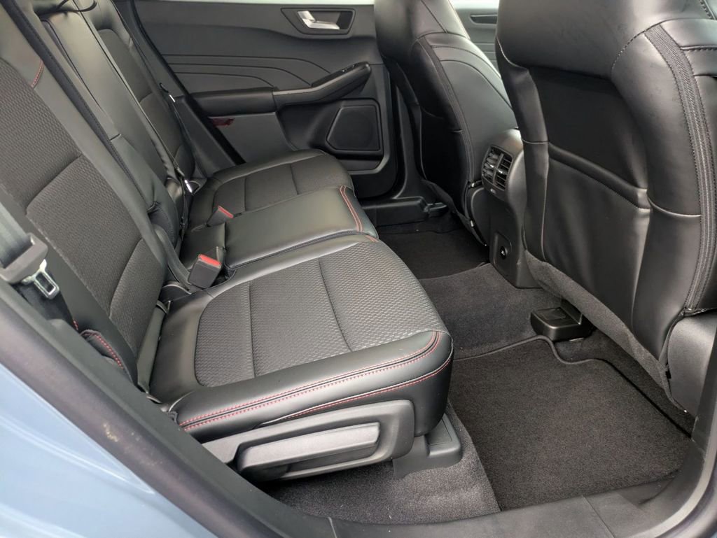New 2026 Ford Escape ST-Line w/ Cold Weather Package image 42