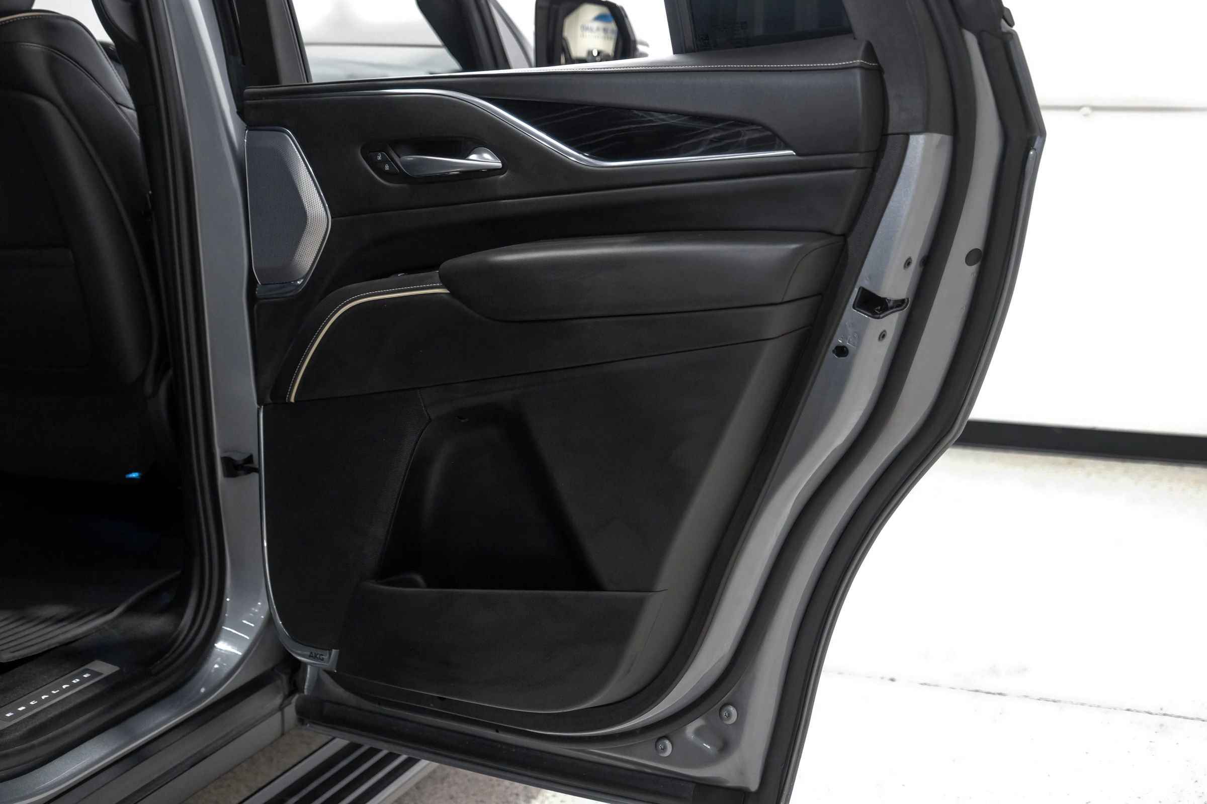 Used 2023 Cadillac Escalade V image 54