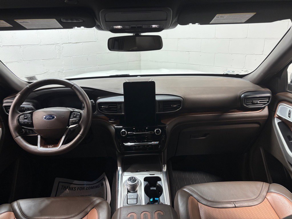 Used 2021 Ford Explorer King Ranch w/ Premium Technology Package image 35