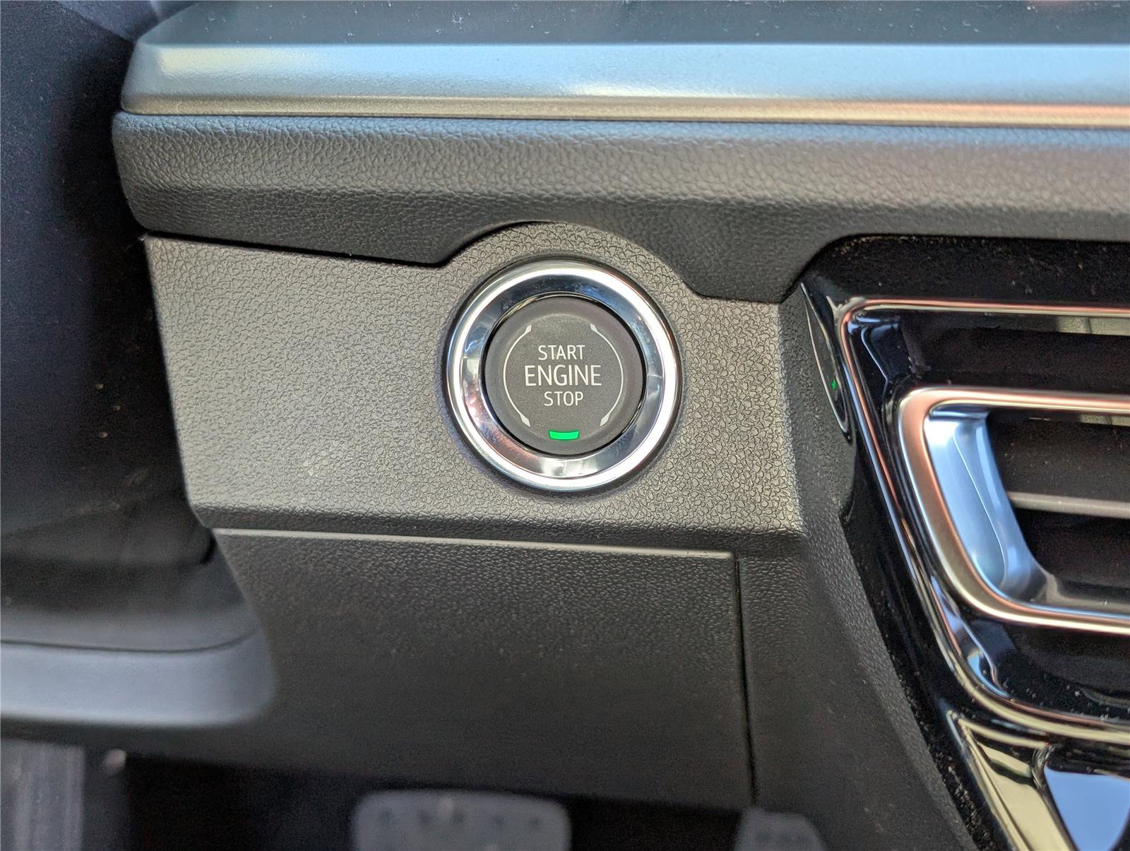 New 2026 Chevrolet Traverse LT image 21