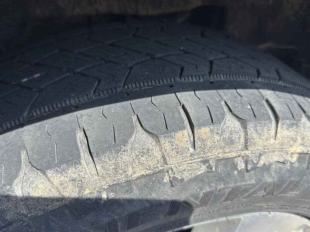 Used 2014 Subaru Outback 2.5i Limited image 9