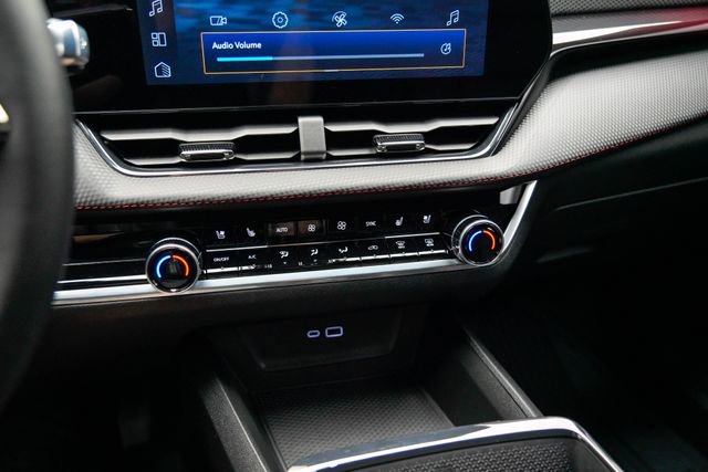 Used 2026 Chevrolet Equinox RS w/ Convenience Package III FWD image 21