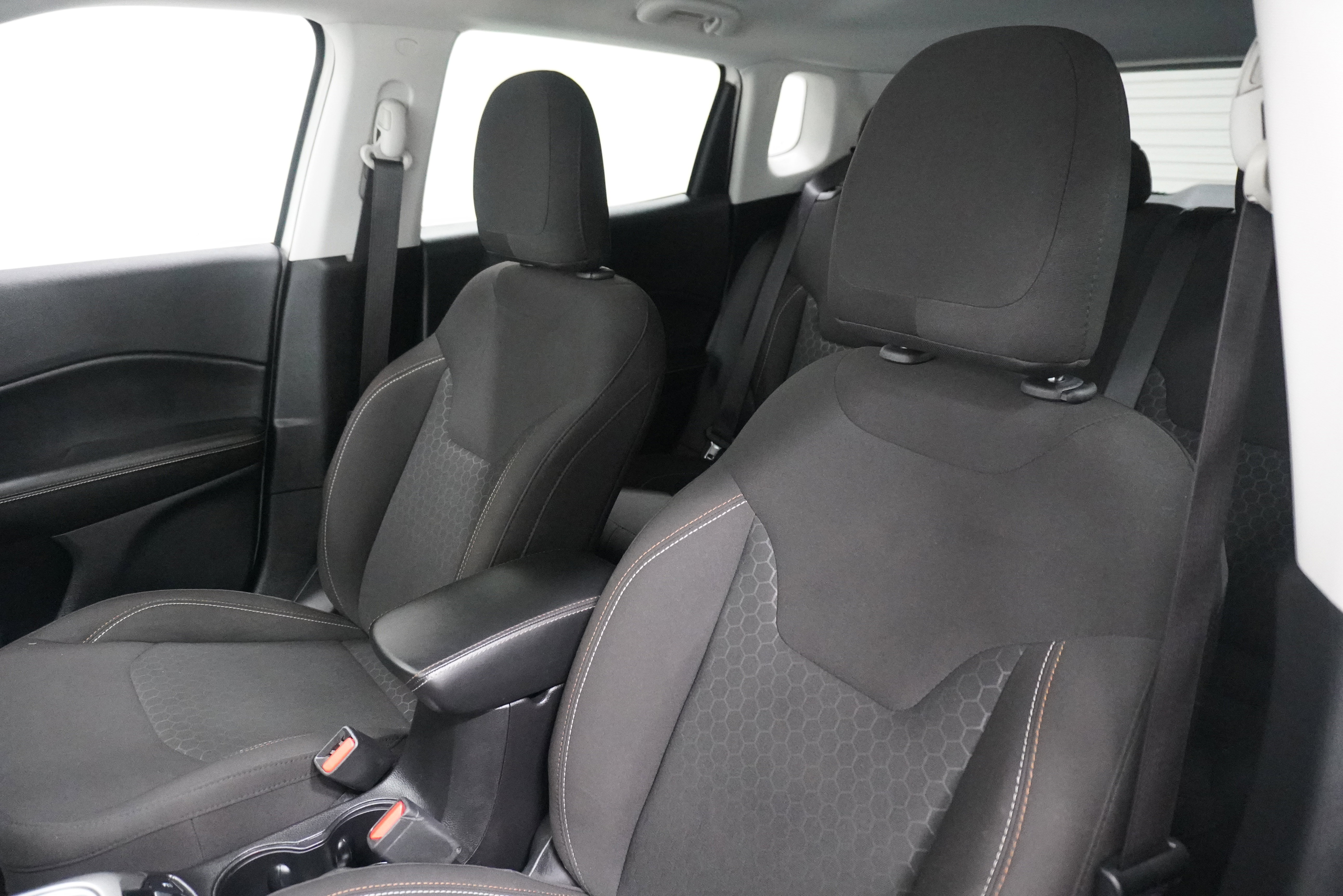 Used 2020 Jeep Compass Sport w/ Tech Group image 10