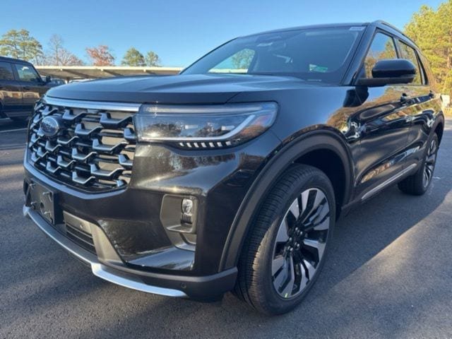 New 2026 Ford Explorer Platinum w/ LUX Leather Package AWD/4WD image 1