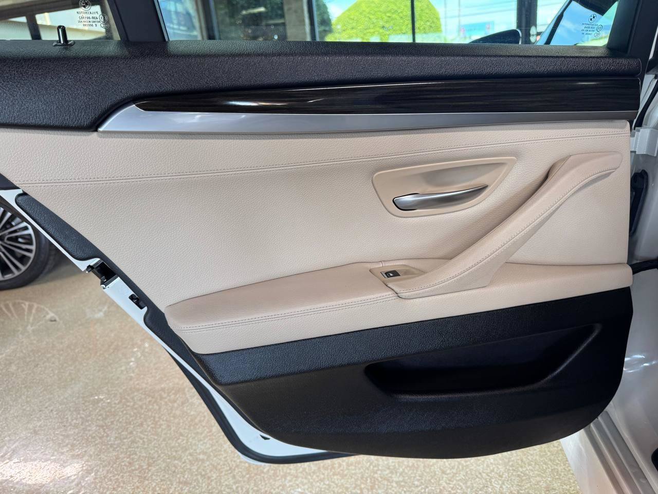 Used 2013 BMW 535i Sedan RWD image 14