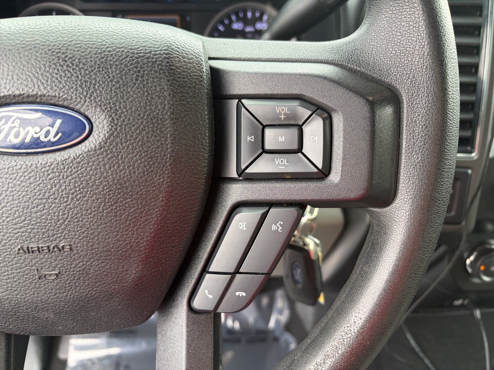 Used 2019 Ford F250 XLT w/ XLT Value Package AWD/4WD image 15