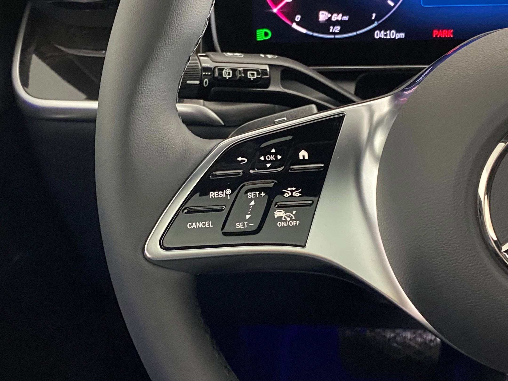 Used 2026 Mercedes-Benz GLC 300 4MATIC image 17