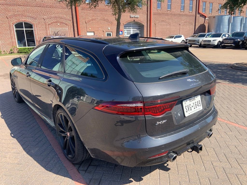 Used 2018 Jaguar XF S AWD/4WD image 4