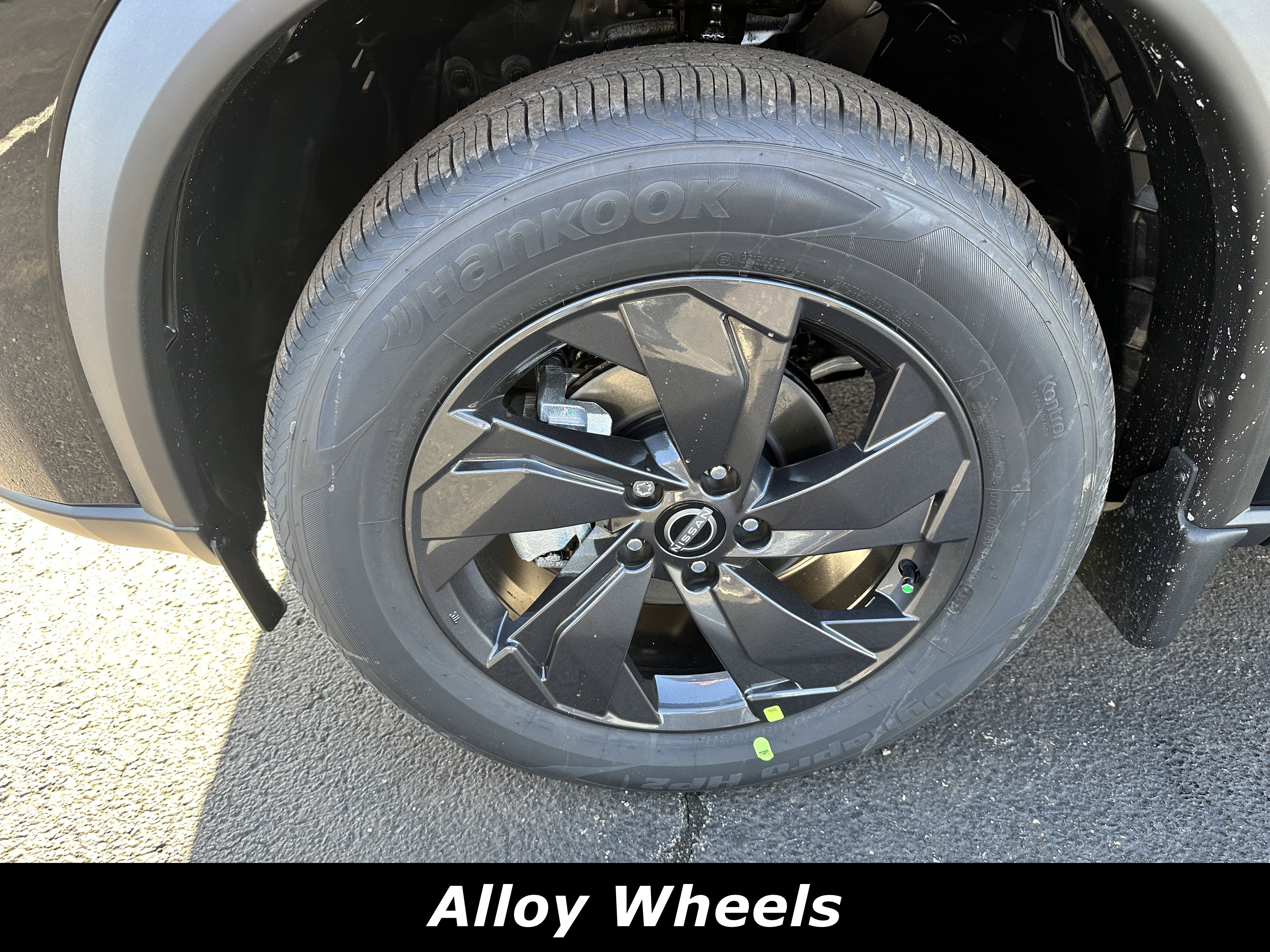 New 2026 Nissan Rogue SV AWD/4WD image 14