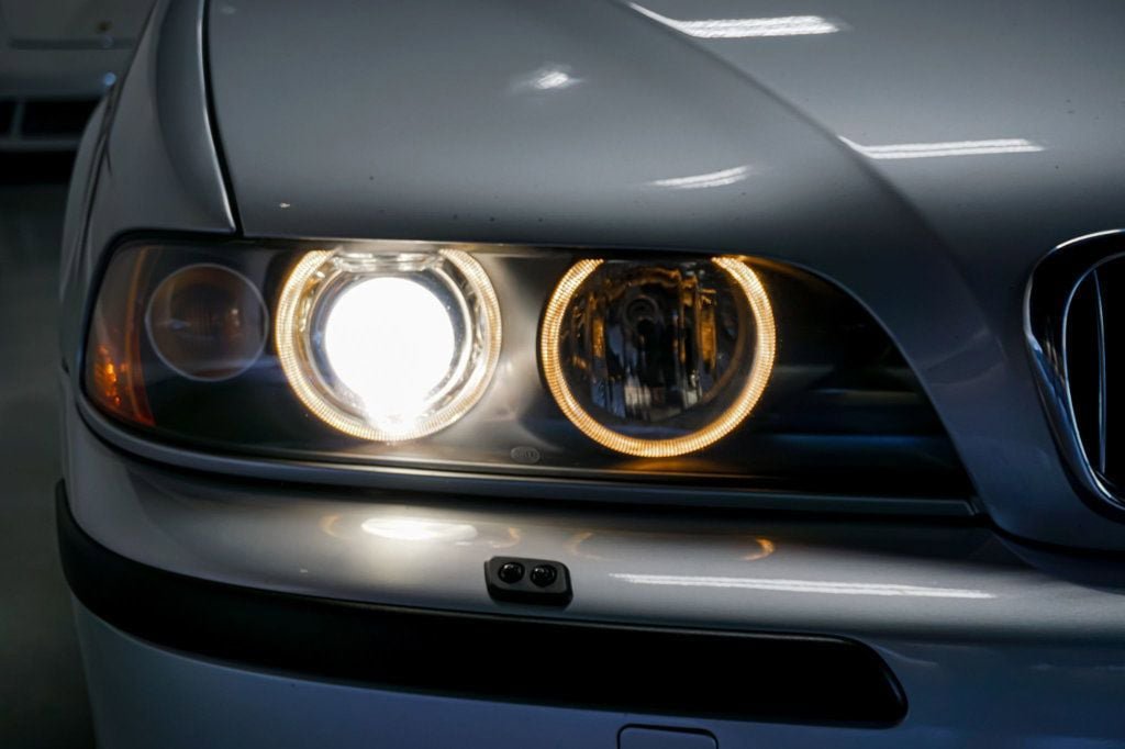 Used 2002 BMW M5 RWD image 78