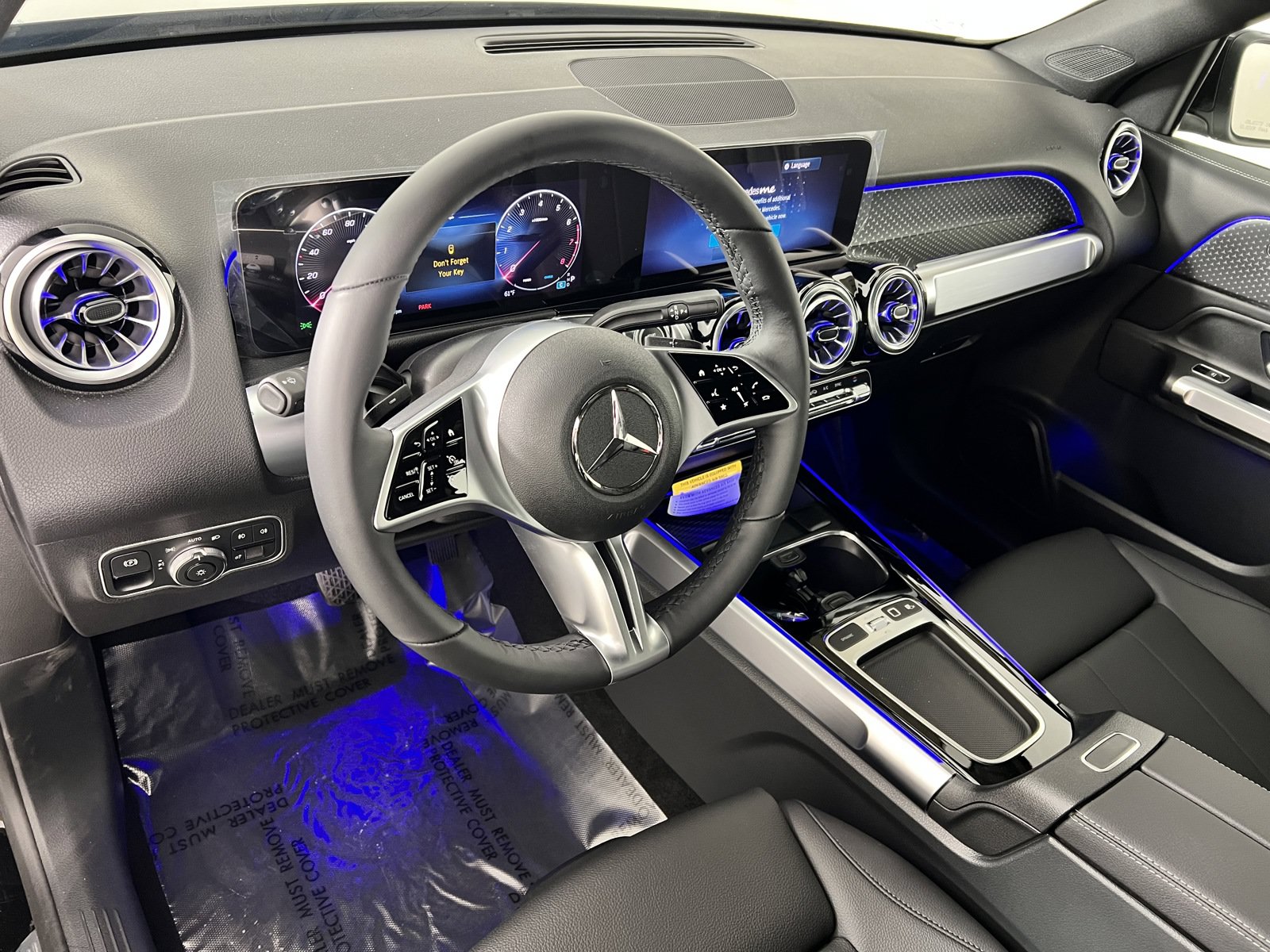 Used 2025 Mercedes-Benz GLB 250 image 18