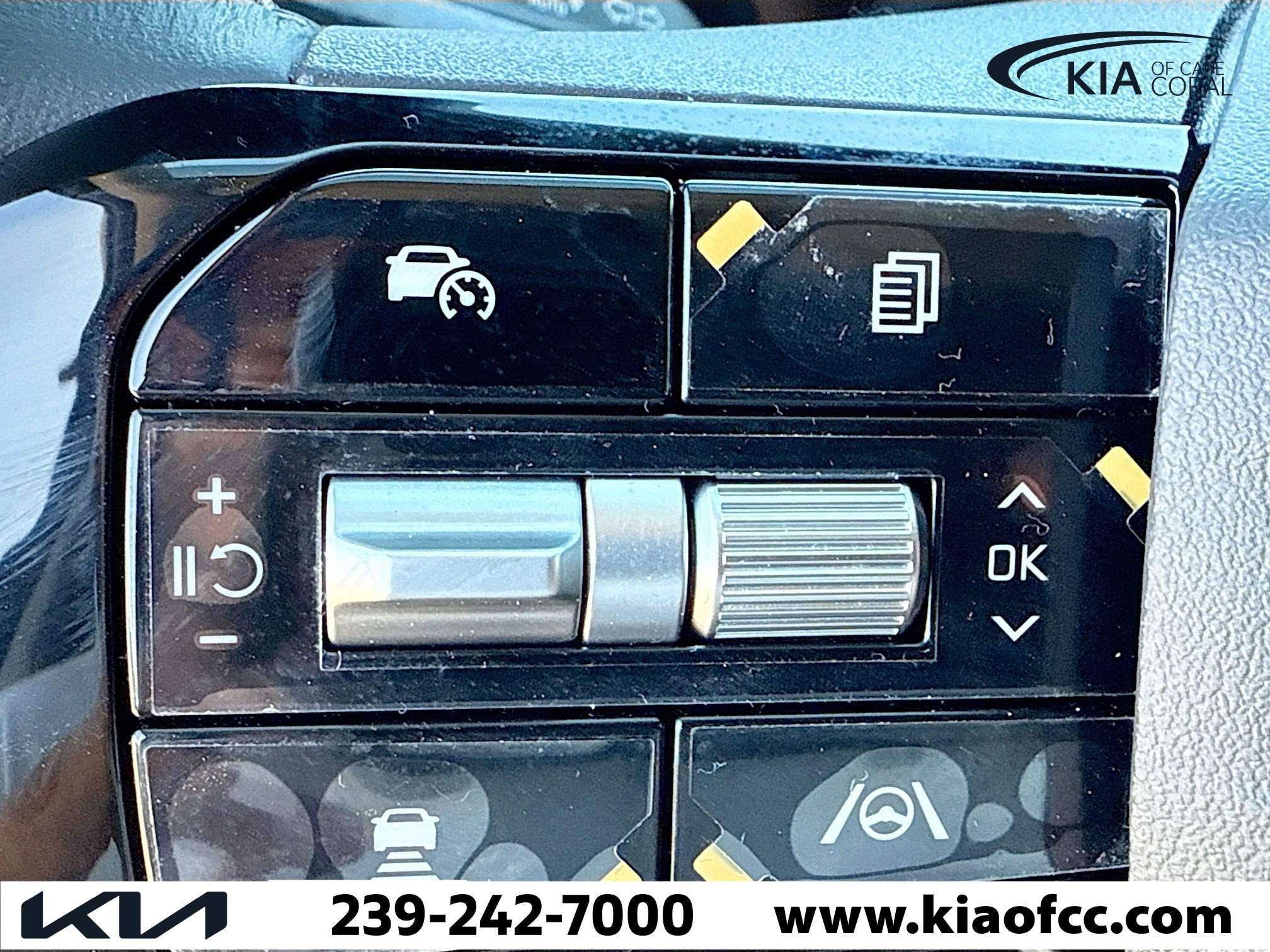 New 2026 Kia Sorento S w/ S Panoramic Sunroof Package AWD/4WD image 37