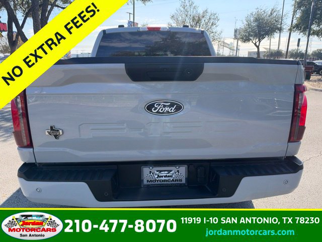 Used 2024 Ford F150 XLT w/ XLT Black Appearance Package RWD image 4
