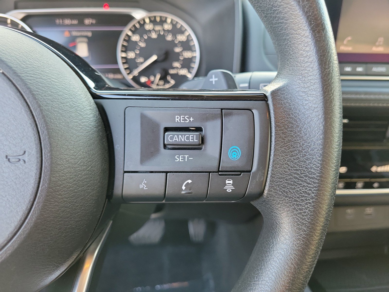 Used 2021 Nissan Rogue SV FWD image 19