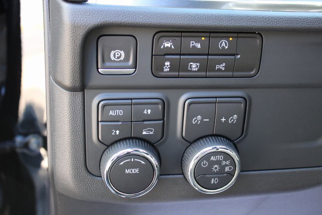 New 2025 Chevrolet Tahoe Premier image 8