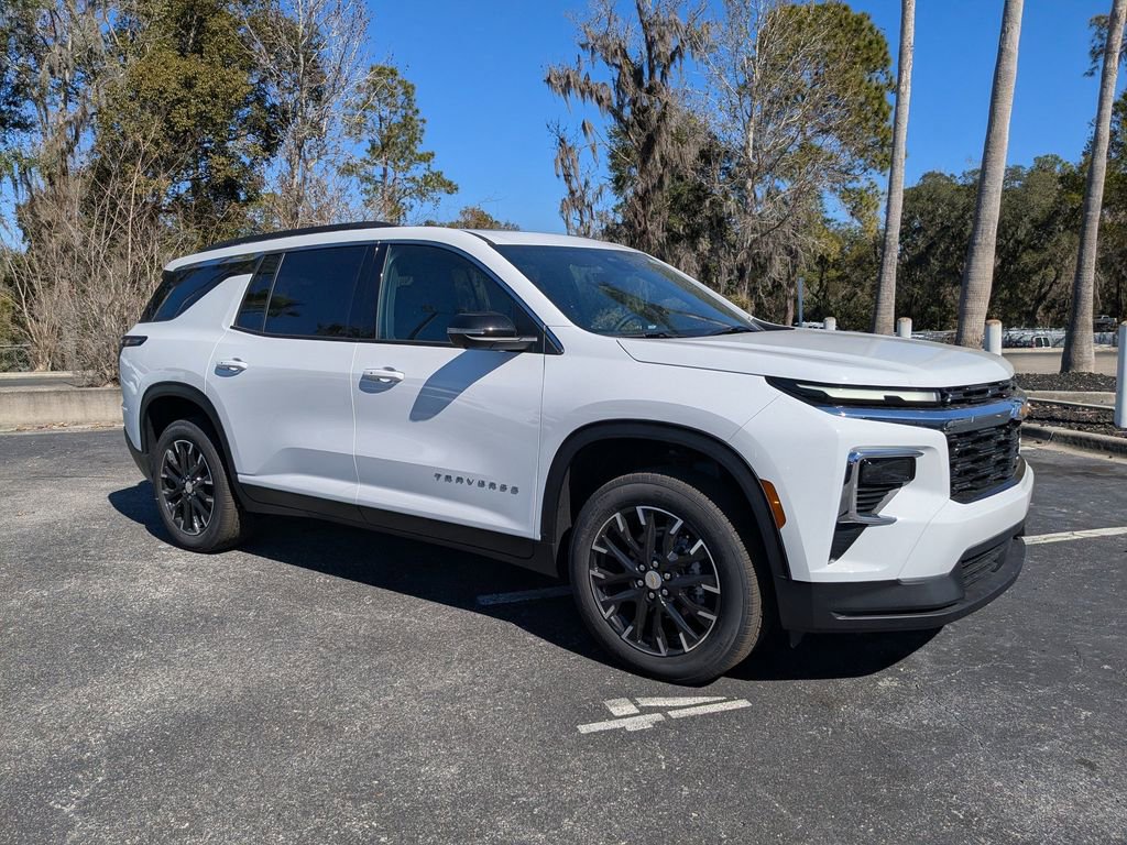 New 2026 Chevrolet Traverse LT w/ Sun and Wheel Package image 2