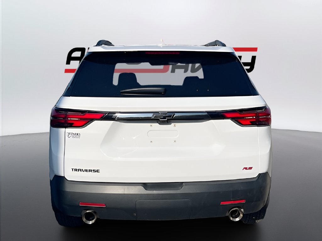Used 2023 Chevrolet Traverse RS w/ LPO, Cargo Package FWD image 6
