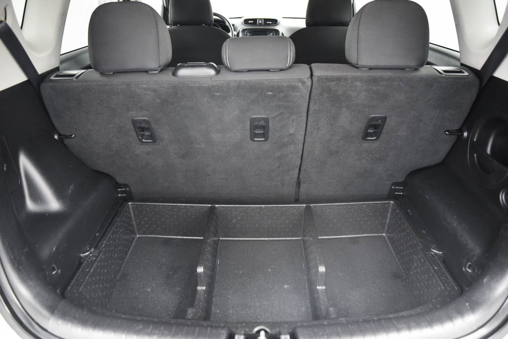 Used 2018 Kia Soul image 13