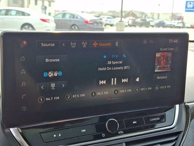 Used 2023 Nissan Altima 2.5 SR w/ SR Premium Package FWD image 4