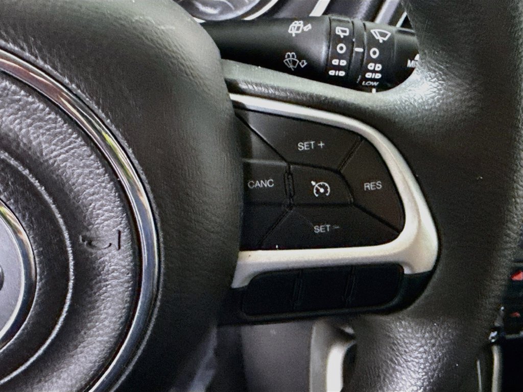 Used 2018 Jeep Compass Sport w/ Tech Group AWD/4WD image 20