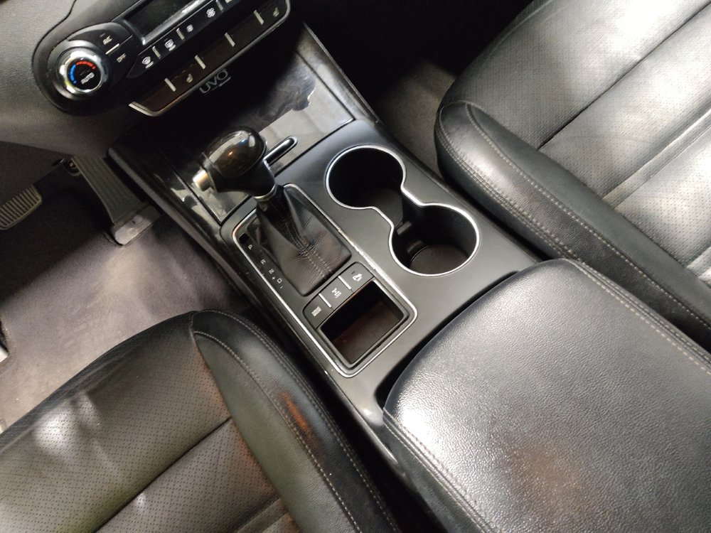 Used 2016 Kia Sorento EX image 26